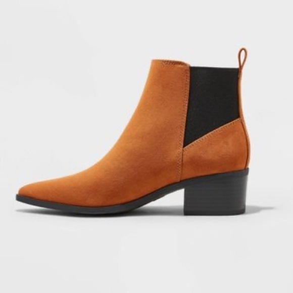 Women's Gwen Low Shaft Heeled Boots - Picture 5 of 6